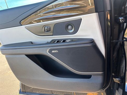 Used 2024 Lincoln Nautilus Premier w/ Equipment Group 102A image 24