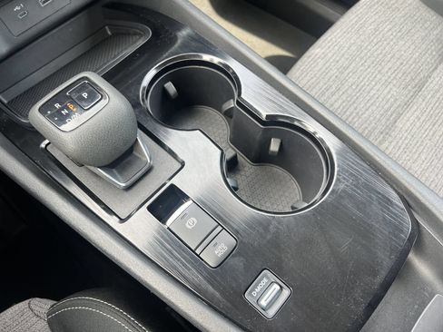 Certified 2023 Nissan Rogue SV FWD image 9