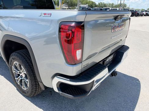 New 2026 GMC Sierra 1500 SLE AWD/4WD image 32
