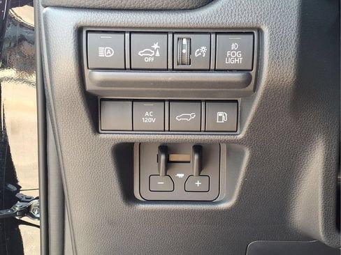 Used 2027 Toyota Land Cruiser AWD/4WD image 25