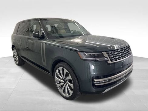 New 2026 Land Rover Range Rover Long Wheelbase SE image 3