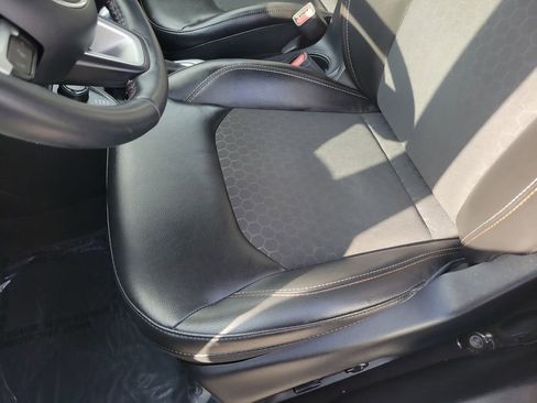 Used 2018 Jeep Compass Latitude w/ Popular Equipment Group image 18