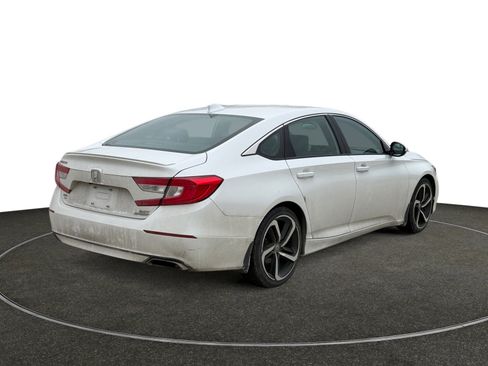Used 2019 Honda Accord Sport image 6