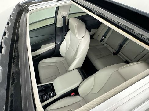 Used 2025 Honda Accord Touring image 29