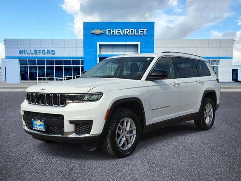 Used 2023 Jeep Grand Cherokee L Laredo RWD image 1