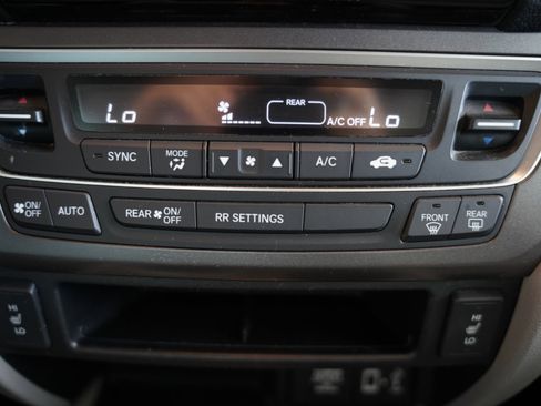 Used 2017 Honda Ridgeline RTL-T image 21