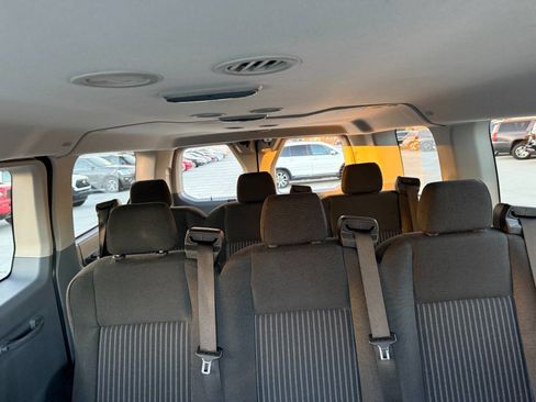 Used 2016 Ford Transit 150 XL image 37