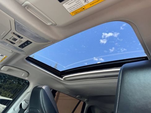 Used 2019 Toyota RAV4 XLE Premium w/ Advanced Technology Package AWD/4WD image 29