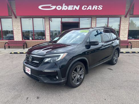 Used 2022 Honda Pilot Sport image 1