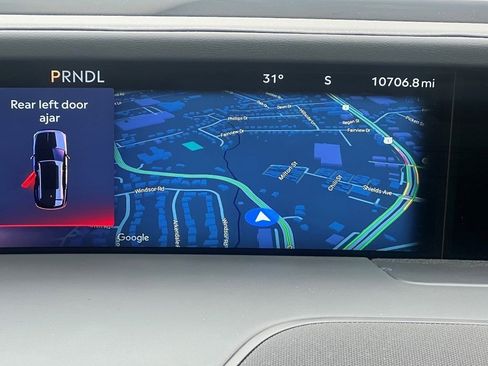 Certified 2025 Lincoln Nautilus Premier w/ Equipment Group 102A image 26