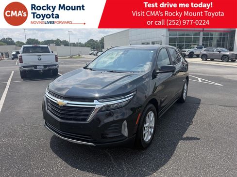 Used 2024 Chevrolet Equinox LT FWD image 1