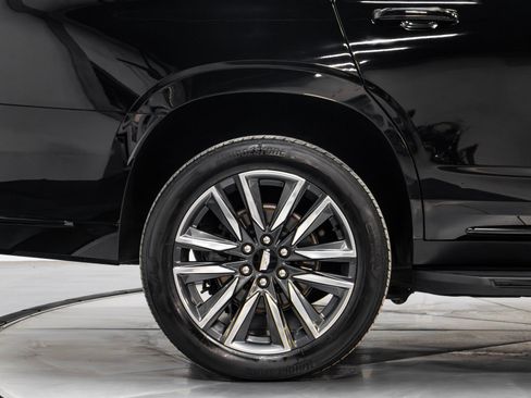 Used 2022 Cadillac Escalade Sport w/ Touring Package AWD/4WD image 16