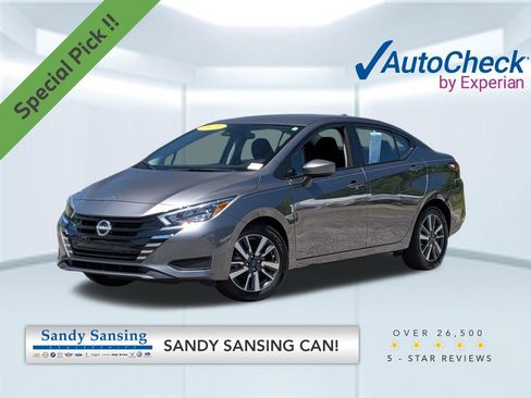 Used 2025 Nissan Versa SV FWD image 1