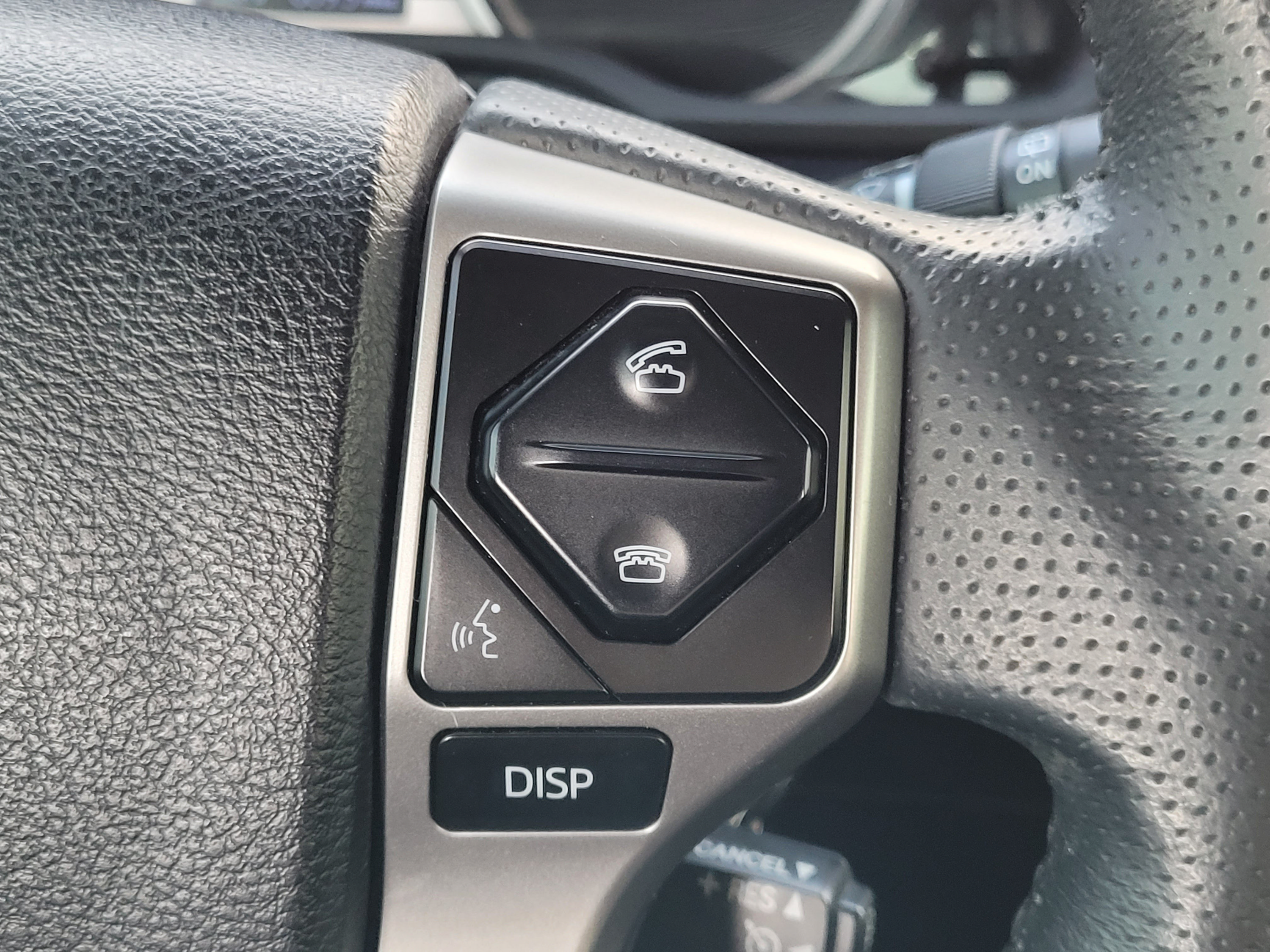 Used 2019 Toyota 4Runner SR5 Premium AWD/4WD image 11