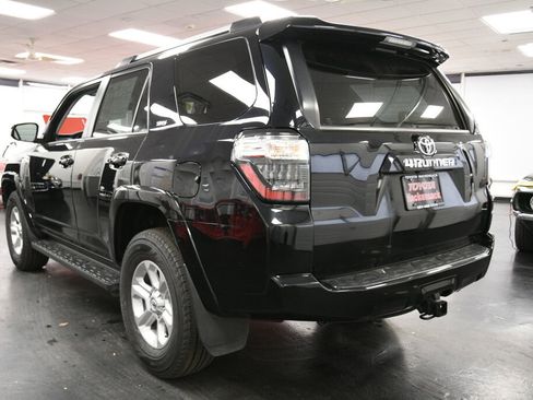Certified 2024 Toyota 4Runner SR5 Premium image 5