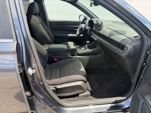 Used 2024 Honda CR-V Sport image 17