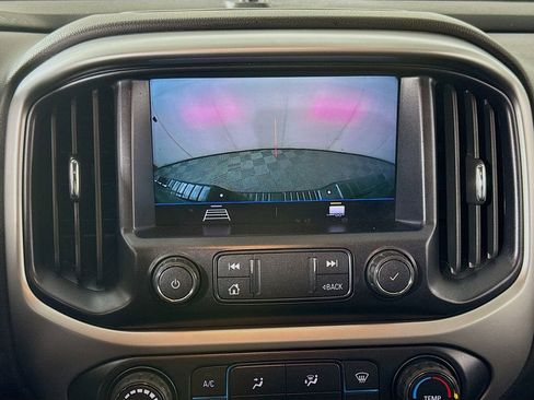 Used 2021 Chevrolet Colorado LT w/ LT Convenience Package image 13