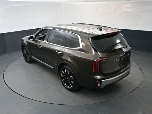 Used 2023 Kia Telluride SX AWD/4WD image 31