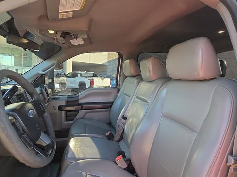 Used 2017 Ford F250 XL w/ Power Equipment Group image 13
