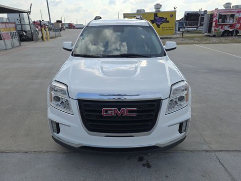 Used 2016 GMC Terrain SLE w/ Convenience Package image 4
