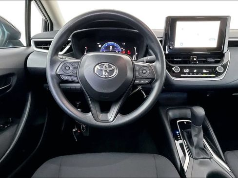 Used 2026 Toyota Corolla LE FWD image 6