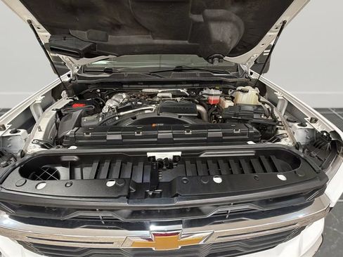 Used 2024 Chevrolet Silverado 2500 LT AWD/4WD image 20