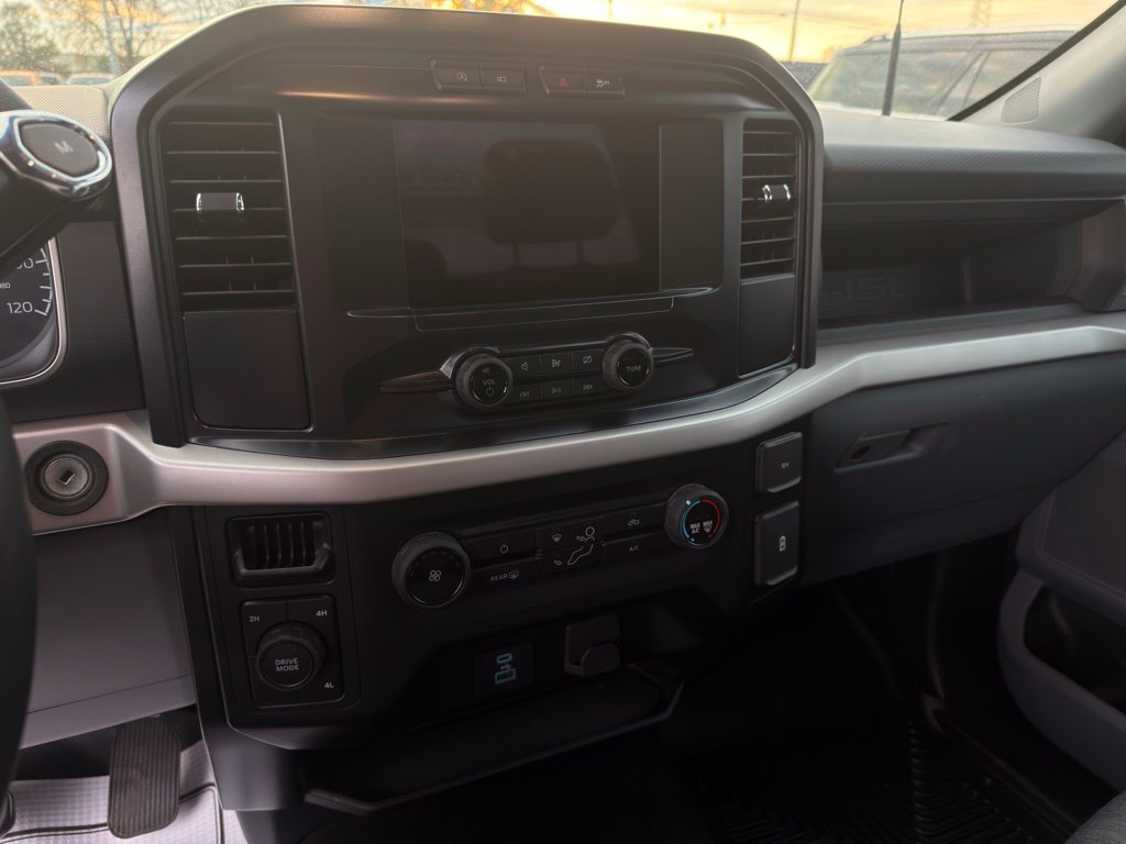 Used 2022 Ford F150 XL w/ Equipment Group 101A High AWD/4WD image 25