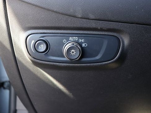 Used 2024 Chevrolet Equinox LT image 21