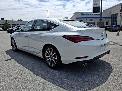 Used 2025 Acura Integra FWD image 4