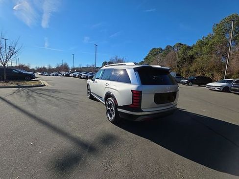 New 2026 Hyundai Palisade Limited image 18