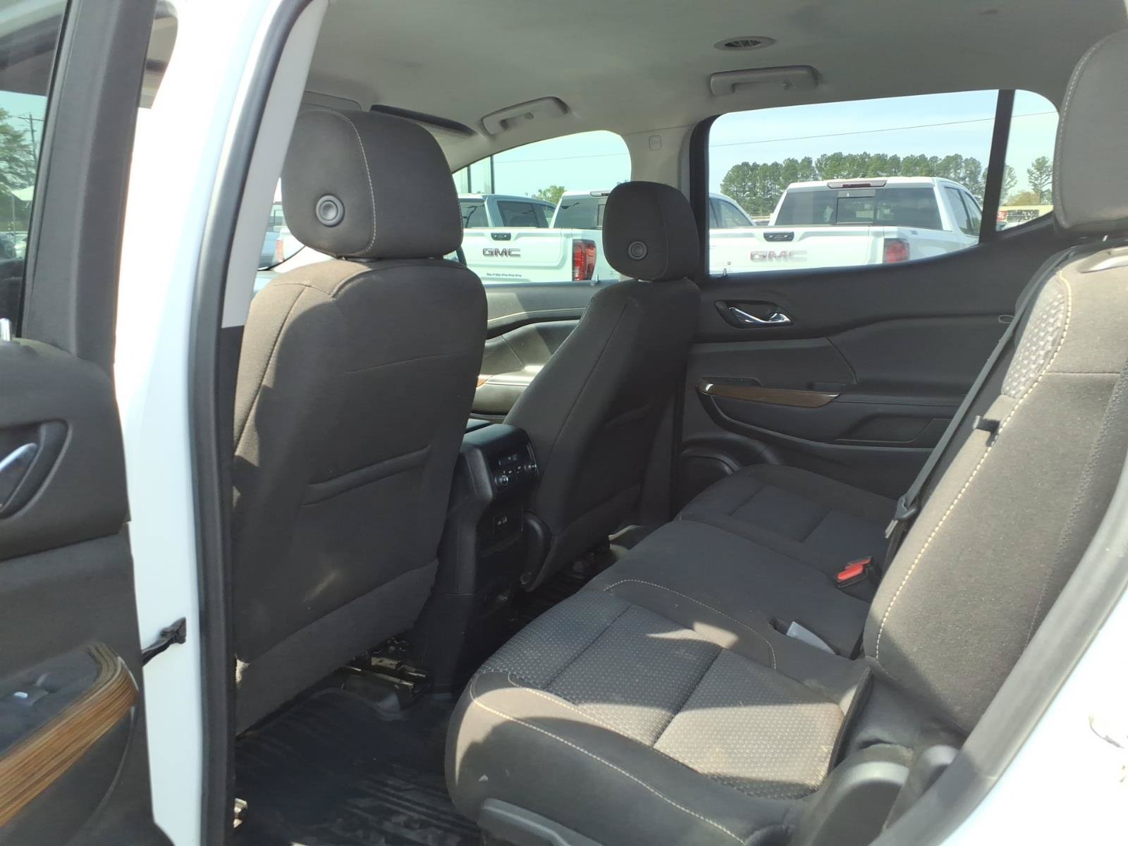 Used 2021 GMC Acadia SLE w/ Elevation Edition FWD image 21
