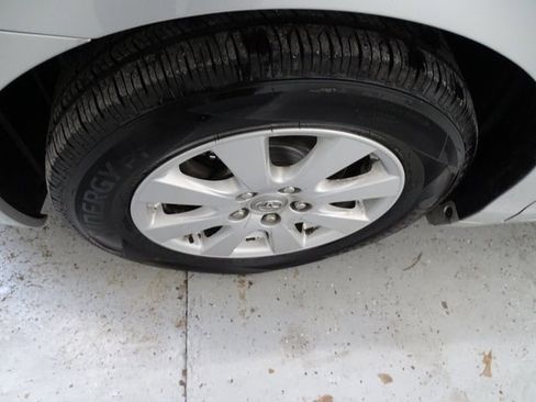 Used 2009 Toyota Camry XLE image 21