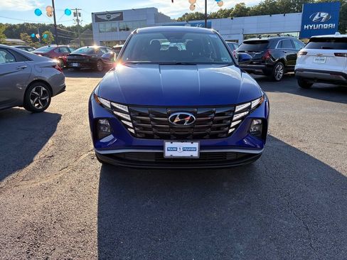 Used 2023 Hyundai Tucson SEL w/ Convenience Package AWD/4WD image 2