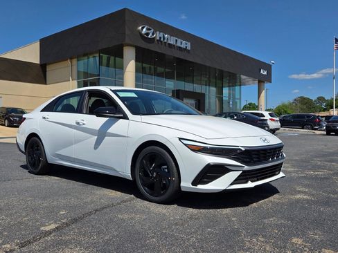New 2026 Hyundai Elantra Sport FWD image 1