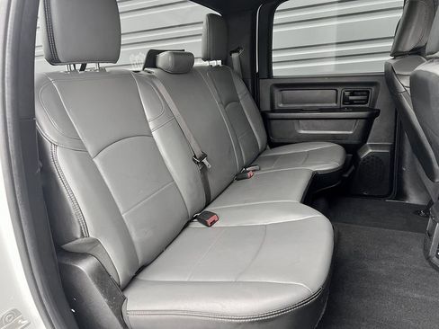 Used 2023 RAM 2500 Tradesman w/ Chrome Appearance Group image 14