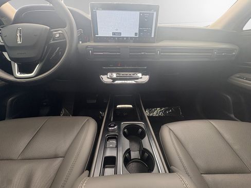 Certified 2024 Lincoln Corsair Grand Touring w/ Towing Package image 11