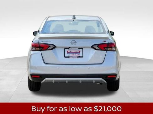 New 2025 Nissan Versa SR image 4