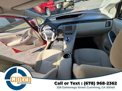 Used 2015 Toyota Prius Two image 17