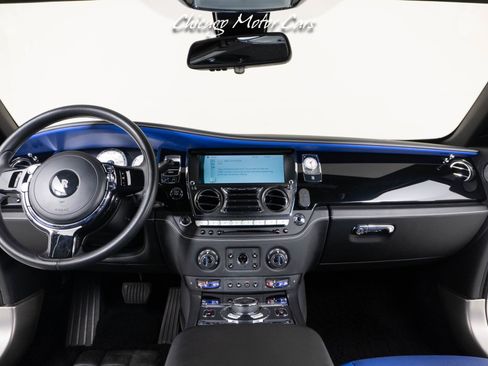 Used 2017 Rolls-Royce Wraith image 36
