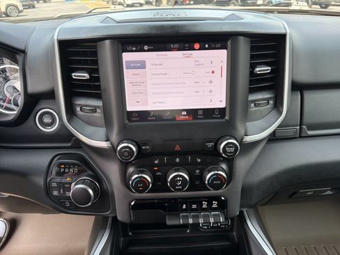 Used 2022 RAM 1500 Big Horn AWD/4WD image 26