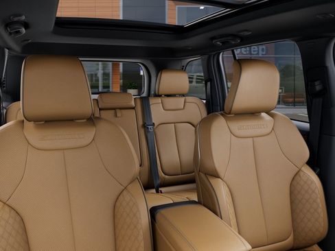 New 2026 Jeep Grand Cherokee Summit AWD/4WD image 26