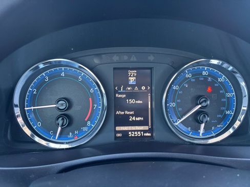 Used 2019 Toyota Corolla SE image 12