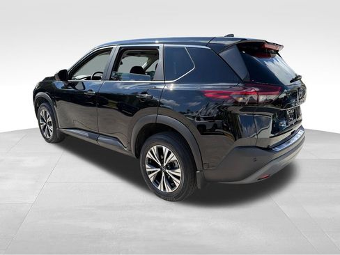 Used 2023 Nissan Rogue SV FWD image 5