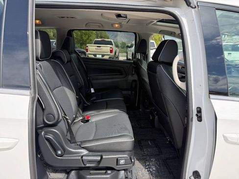 Used 2026 Honda Odyssey Elite image 23