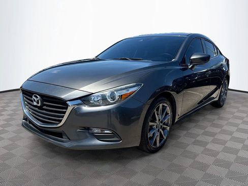Used 2018 MAZDA MAZDA3 Touring FWD image 4
