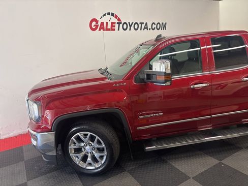Used 2018 GMC Sierra 1500 SLT w/ SLT Premium Package image 4