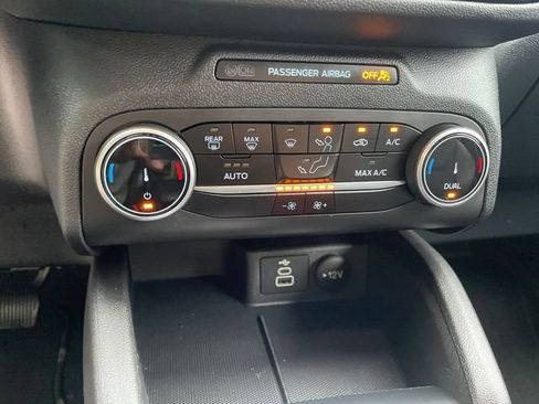 Used 2026 Ford Escape ST-Line AWD/4WD image 32