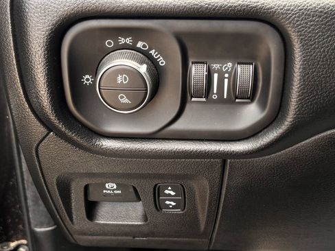 Used 2021 RAM 1500 Laramie RWD image 20