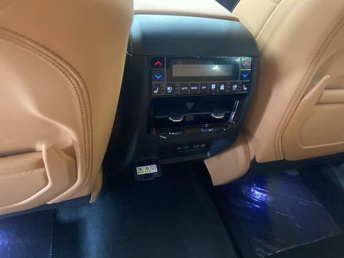 New 2026 Jeep Grand Cherokee Summit image 11