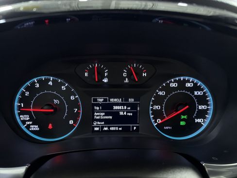 Used 2023 Chevrolet Traverse LS FWD image 34